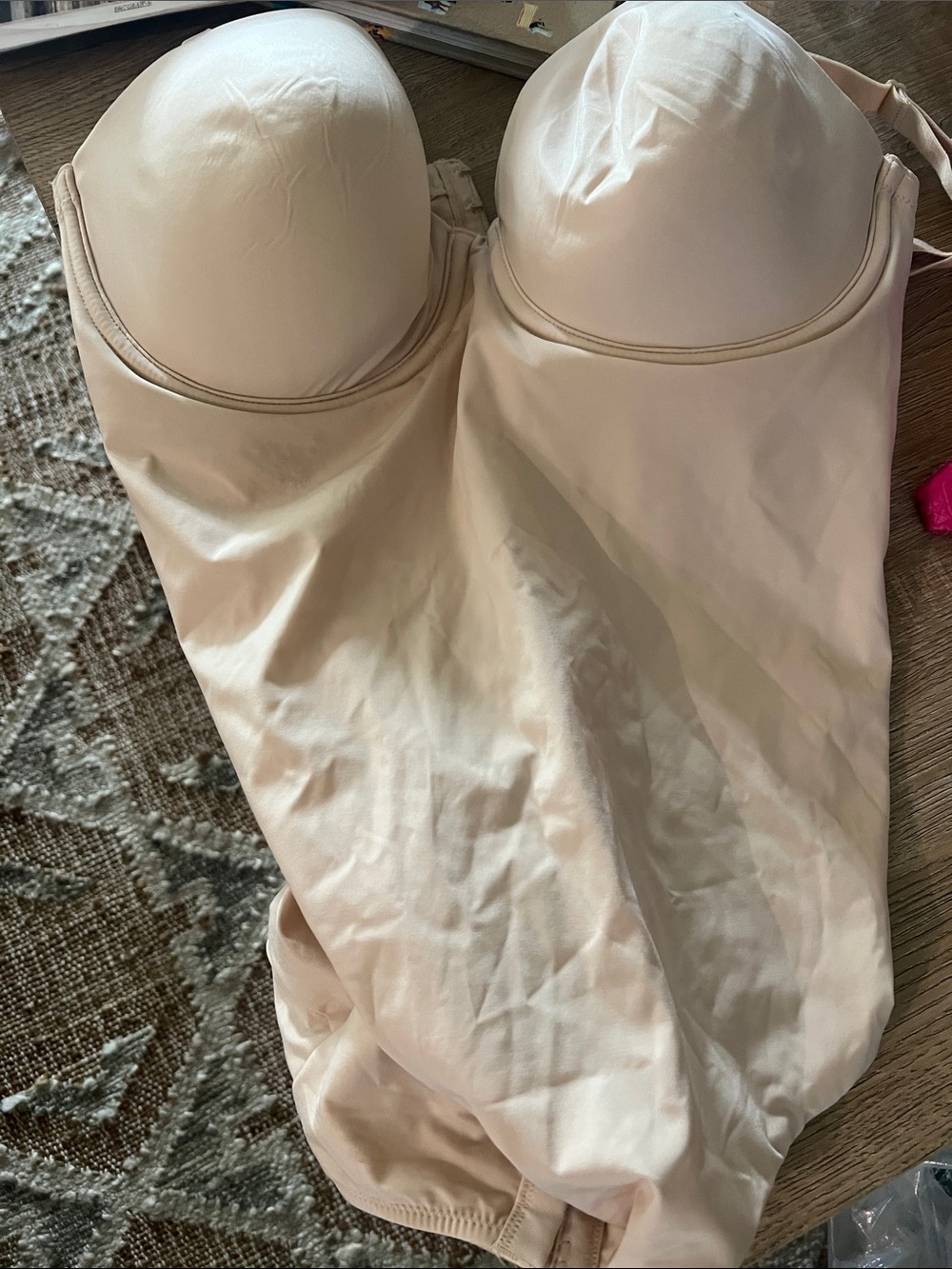 Wacoal Strapless Shaping Bodysuit in Light Beige